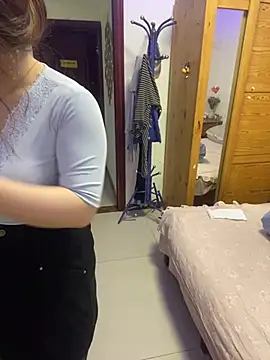 jiajia1060 online show from 03-01-26, 02:33