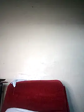 Snapshot of Diixy1621 chatting on 02-06-26, 03:30 Diixy1621 online show from 02-06-26, 03:30