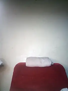 Snapshot of Diixy1621 chatting on 03-25-26, 08:25 Diixy1621 online show from 03-25-26, 08:25