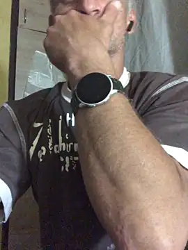 Snapshot of pepis117 chatting on 06-01-26, 12:33 pepis117 online show from 06-01-26, 12:33