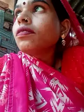 Snapshot of Soniya_pandit chatting on 03-24-26, 12:49 Soniya pandit online show from 03-24-26, 12:49