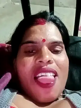 Snapshot of Soniya_pandit chatting on 02-07-26, 04:26 Soniya pandit online show from 02-07-26, 04:26