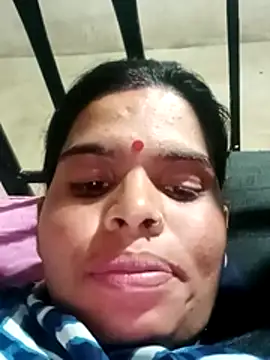 Snapshot of Soniya_pandit chatting on 03-04-26, 03:31 Soniya pandit online show from 03-04-26, 03:31