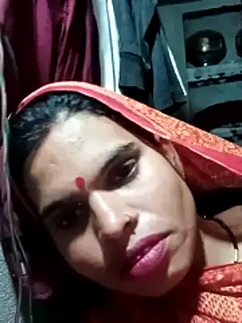 Snapshot of Soniya_pandit chatting on 02-17-26, 04:04 Soniya pandit online show from 02-17-26, 04:04