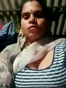 Snapshot of Soniya_pandit chatting on 07-10-26, 04:29 Soniya pandit online show from 07-10-26, 04:29