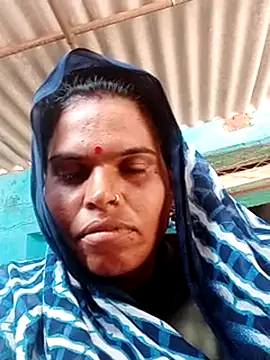 Snapshot of Soniya_pandit chatting on 07-17-26, 06:10 Soniya pandit online show from 07-17-26, 06:10