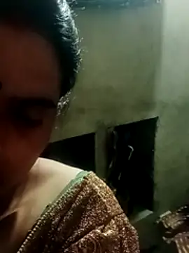 Snapshot of Soniya_pandit chatting on 03-18-26, 05:47 Soniya pandit online show from 03-18-26, 05:47