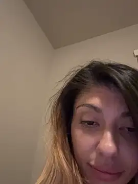 bbgurlnickii online show from 10-19-25, 06:49