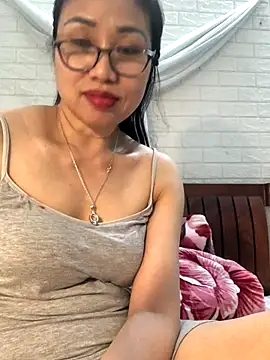 Vitamin sexy online show from 11-29-25, 05:24