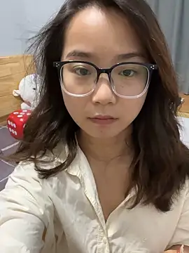Snapshot of Hdmhdm-0022 chatting on 09-15-25, 01:44 Hdmhdm-0022 online show from 09-15-25, 01:44