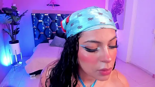 Micki   online show from 01-11-26, 11:17