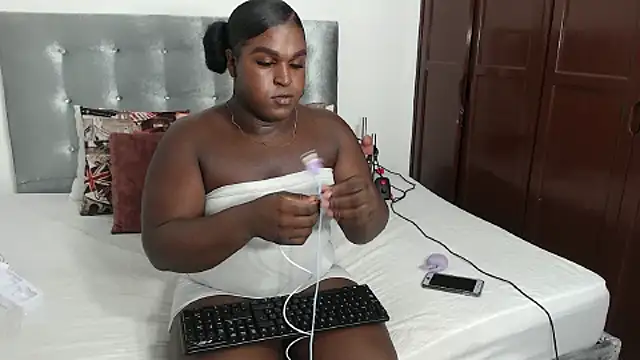 DaiishaWolf online show from 10-01-25, 07:29