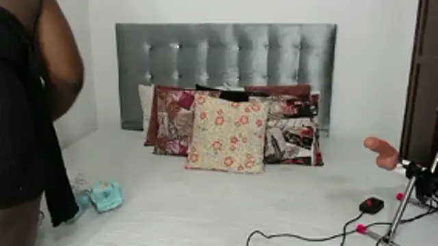 DaiishaWolf online show from 10-15-25, 07:00