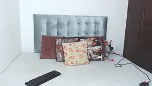 DaiishaWolf online show from 10-31-25, 11:40