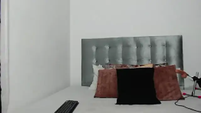 DaiishaWolf online show from 10-08-25, 09:04