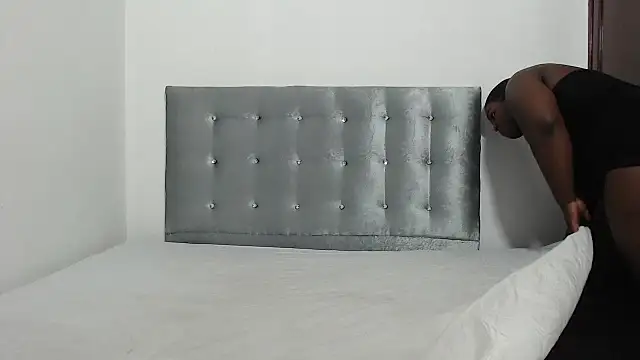 DaiishaWolf online show from 10-02-25, 07:06