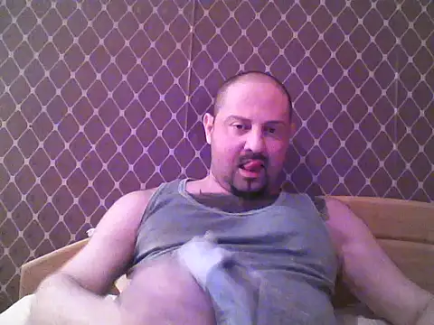 Snapshot of _NEREZA_ chatting on 06-06-26, 03:17 NEREZA online show from 06-06-26, 03:17
