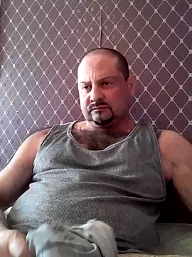Snapshot of _NEREZA_ chatting on 04-19-26, 03:02 NEREZA online show from 04-19-26, 03:02