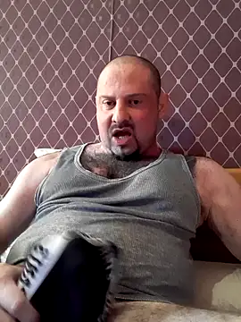 Snapshot of _NEREZA_ chatting on 05-15-26, 03:54 NEREZA online show from 05-15-26, 03:54