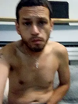 Snapshot of Andrez5041 chatting on 09-16-25, 12:39 Andrez5041 online show from 09-16-25, 12:39