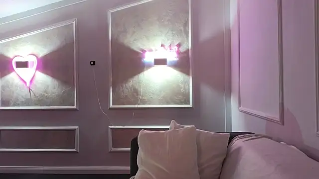 AlyaRei online show from 11-28-25, 09:04