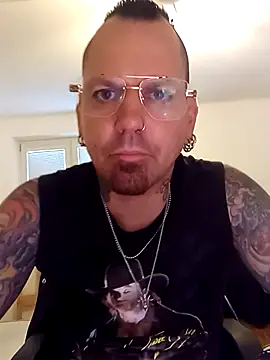 Premium-Jogurt online show from 11-15-25, 03:16