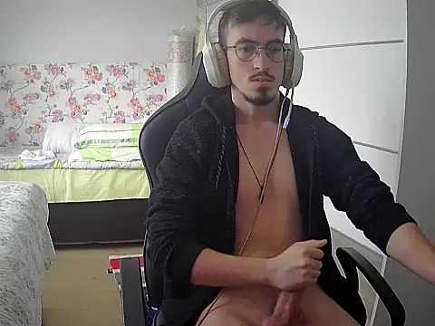 TurkYasura online show from 10-08-25, 08:38