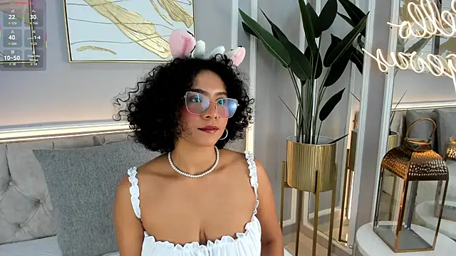 ellette   online show from 09-13-25, 07:03