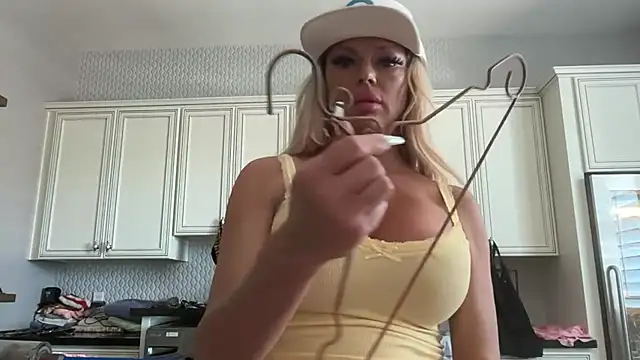 chanelstjames online show from 07-20-26, 10:34