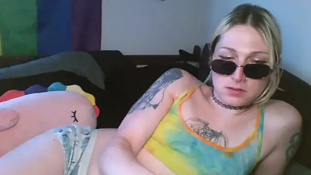 AthenaAphrodisia online show from 02-19-26, 05:32