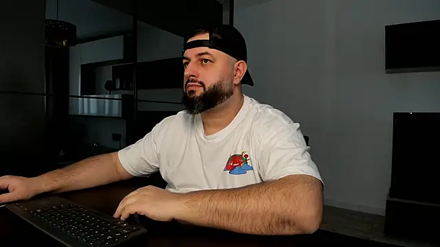 Snapshot of DravenPeak chatting on 03-14-26, 03:18 DravenPeak online show from 03-14-26, 03:18