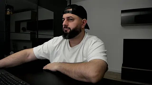 Snapshot of DravenPeak chatting on 03-03-26, 11:01 DravenPeak online show from 03-03-26, 11:01