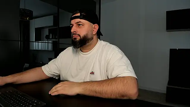 Snapshot of DravenPeak chatting on 03-15-26, 03:08 DravenPeak online show from 03-15-26, 03:08