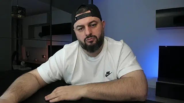 Snapshot of DravenPeak chatting on 04-03-26, 10:05 DravenPeak online show from 04-03-26, 10:05