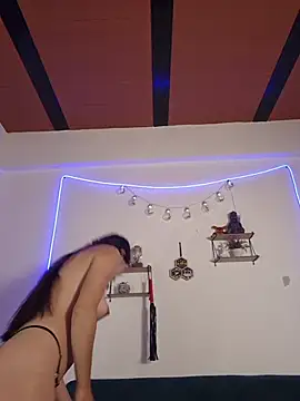 77Neferkitty77 online show from 11-09-25, 02:37