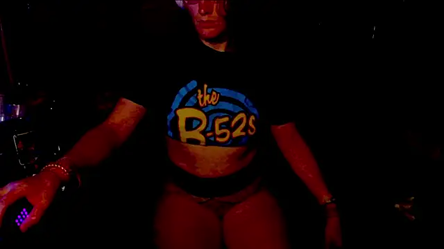 Snapshot of BlondeyMiyMiy chatting on 11-03-25, 09:13 BlondeyMiyMiy online show from 11-03-25, 09:13