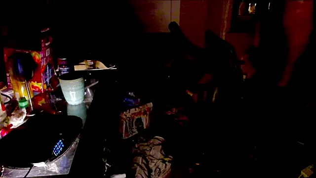 Snapshot of BlondeyMiyMiy chatting on 10-30-25, 08:12 BlondeyMiyMiy online show from 10-30-25, 08:12