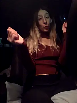 PetiteSecrets online show from 02-15-26, 08:30