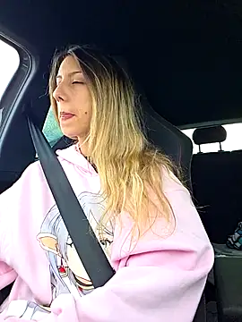 PetiteSecrets online show from 11-12-25, 10:19