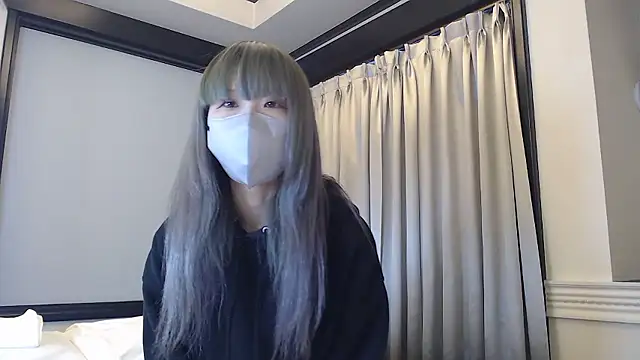 BROsister online show from 11-30-25, 04:57