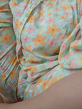 Snapshot of _Babyrose_ chatting on 05-26-26, 03:59 Babyrose online show from 05-26-26, 03:59