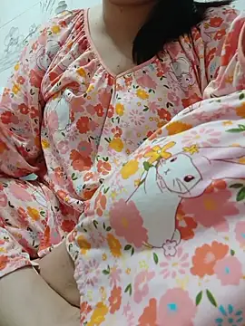 Snapshot of _Babyrose_ chatting on 06-02-26, 07:08 Babyrose online show from 06-02-26, 07:08