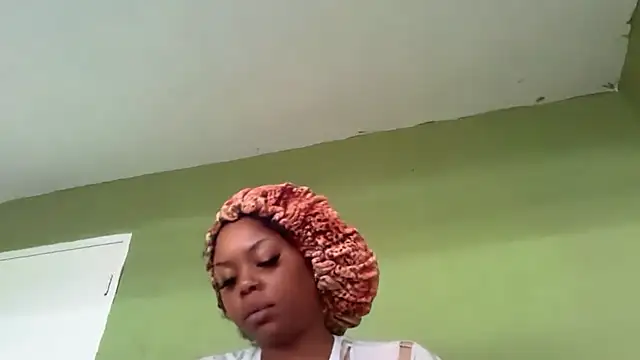 Liaprettygirl online show from 03-16-26, 08:55