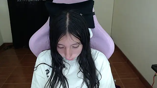 ScarlettShirahoshi online show from 09-14-25, 07:58