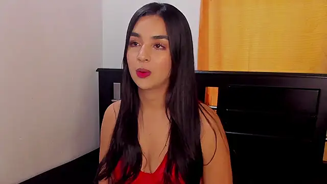 Snapshot of MelyRousee chatting on 09-12-25, 08:52 MelyRousee online show from 09-12-25, 08:52