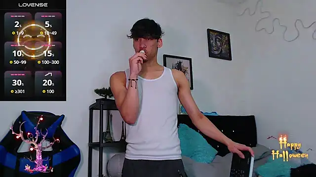 Gael Jones online show from 10-27-25, 05:41