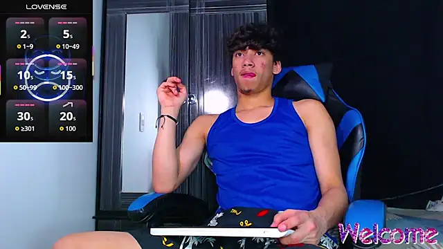 Gael Jones online show from 12-23-25, 05:07