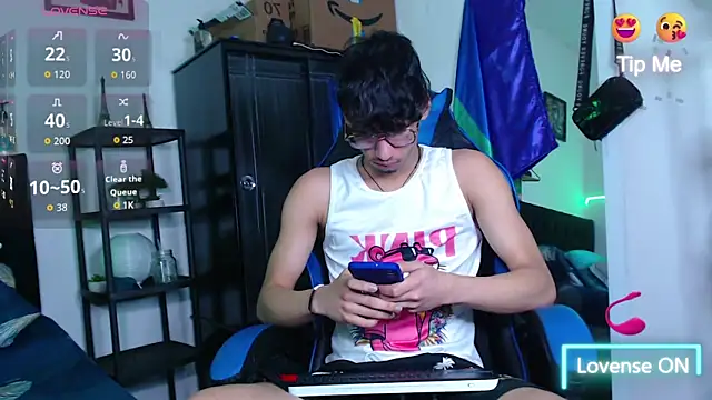 Gael Jones online show from 10-01-25, 02:27