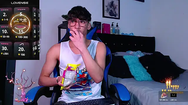 Gael Jones online show from 10-21-25, 06:24