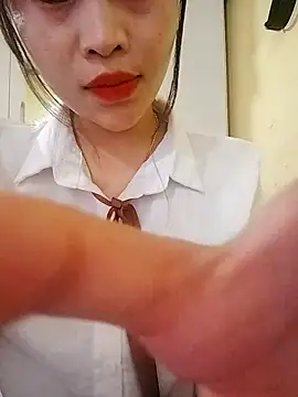 Snapshot of Lissa_xinh09 chatting on 09-13-25, 06:24 Lissa xinh09 online show from 09-13-25, 06:24
